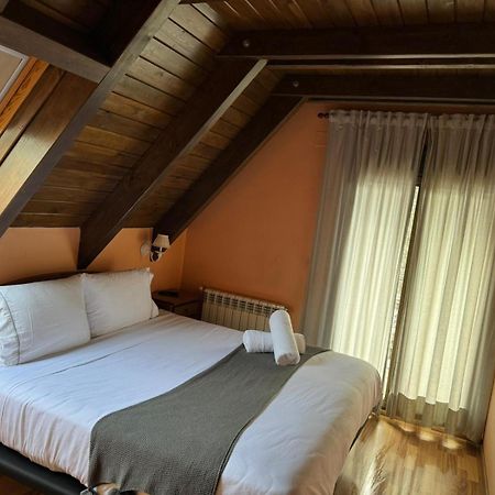 Hotel Saueth Tredos Bagian luar foto