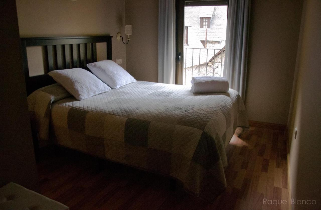 Hotel Saueth Tredos Bagian luar foto