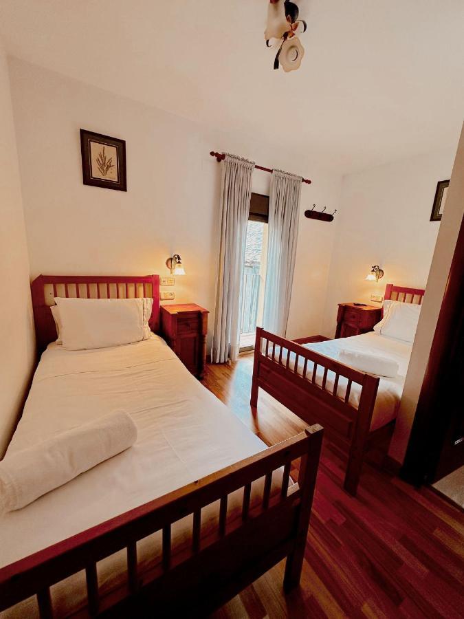 Hotel Saueth Tredos Bagian luar foto